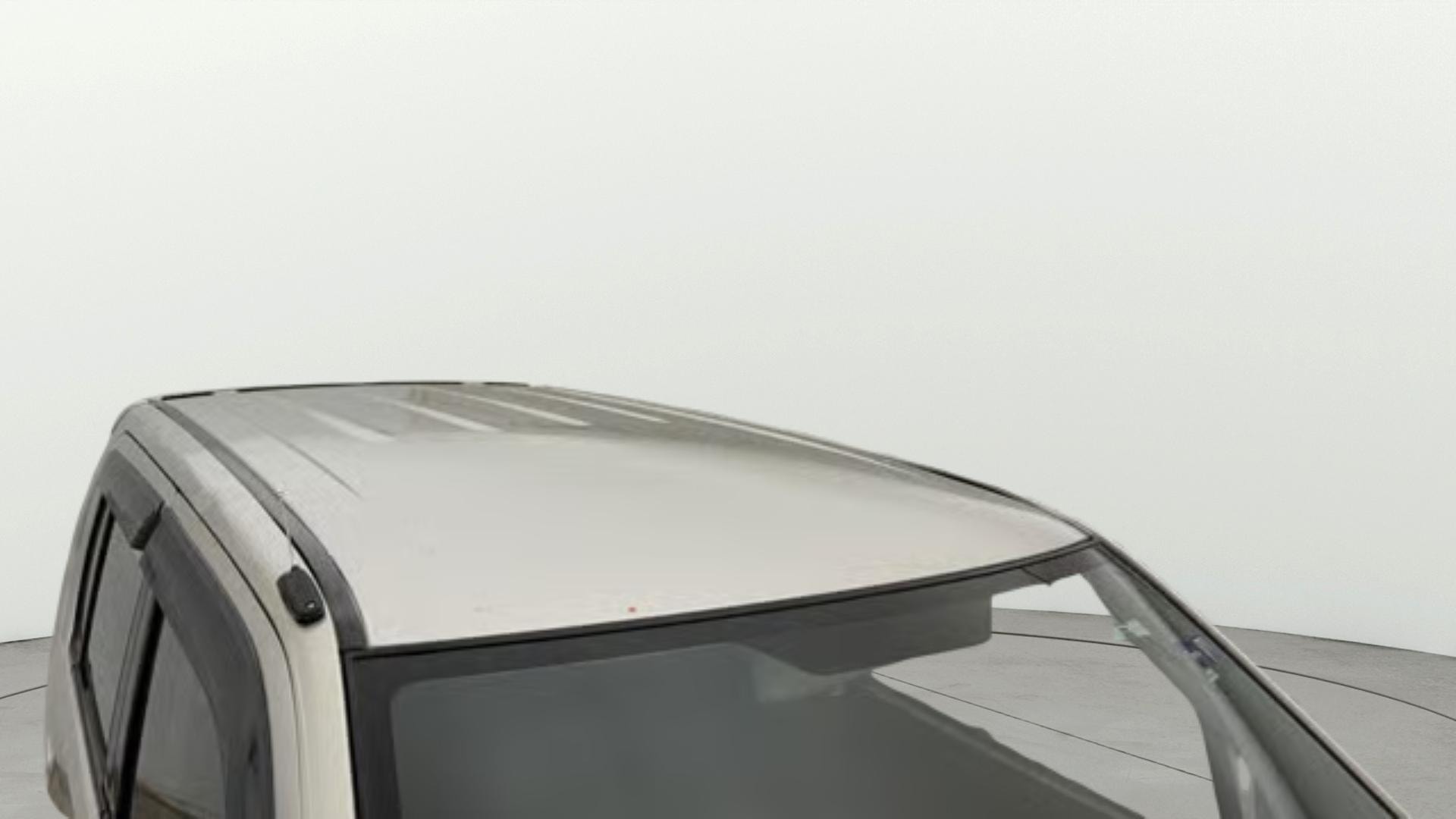 View 2014 Maruti Suzuki Stingray LXI Image 6 Used 2014 Maruti Suzuki Stingray LXI Image 6