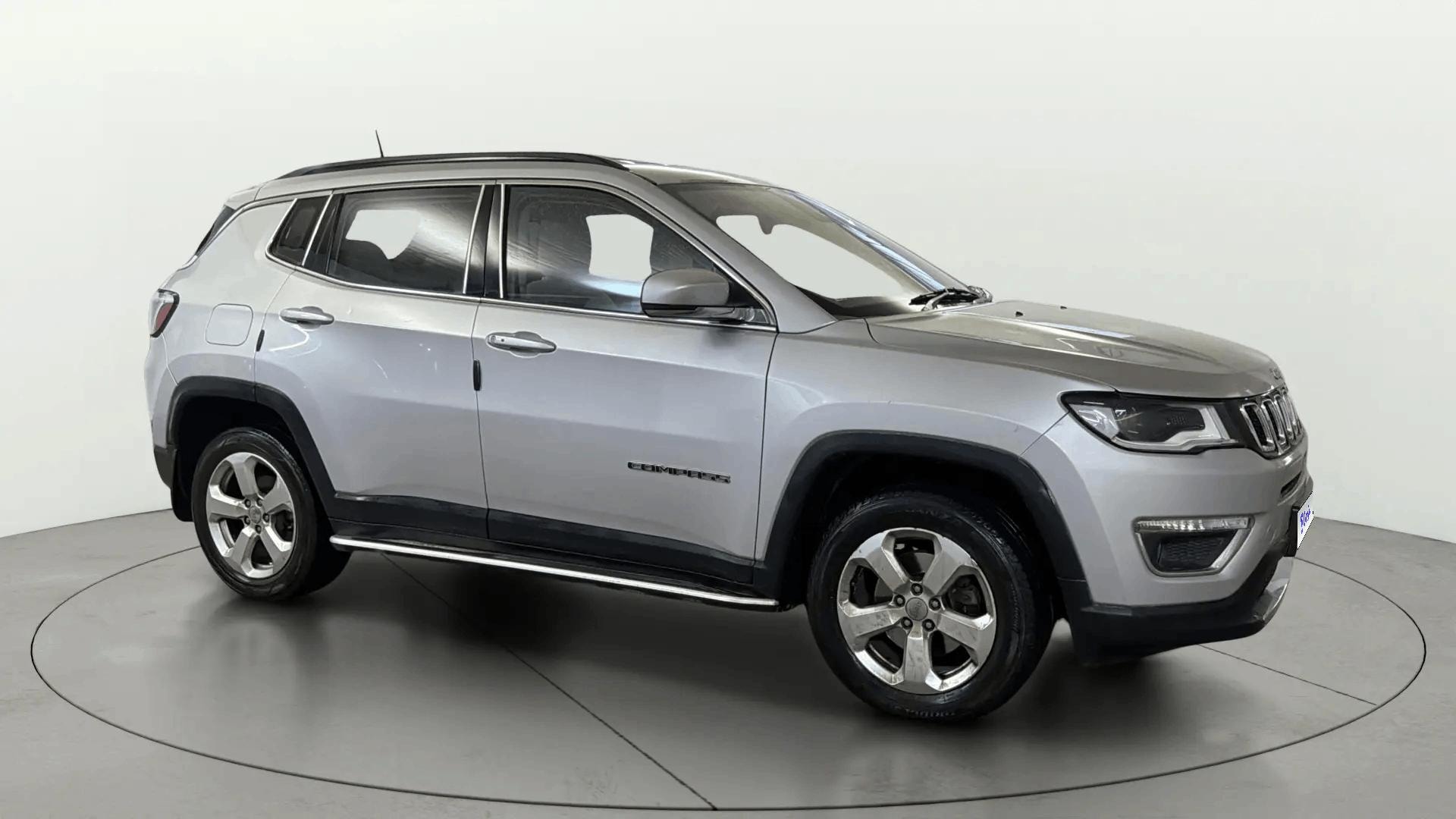 View 2019 Jeep Compass Limited 1.4 Multi AIR Petrol DDCT AT BS IV Image 21 Used 2019 Jeep Compass Limited 1.4 Multi AIR Petrol DDCT AT BS IV Image 21