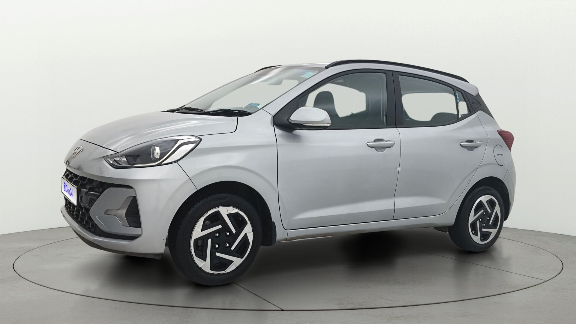 View 2024 Hyundai Grand i10 Nios Sportz Petrol AMT Image 22 Used 2024 Hyundai Grand i10 Nios Sportz Petrol AMT Image 22