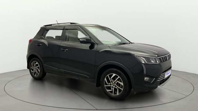 View Mahindra XUV300 Image 14 Used Mahindra XUV300 Image 14
