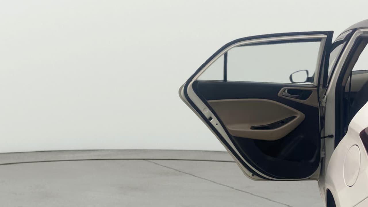 View 2015 Hyundai Elite i20 Magna 1.2 Image 22 Used 2015 Hyundai Elite i20 Magna 1.2 Image 22