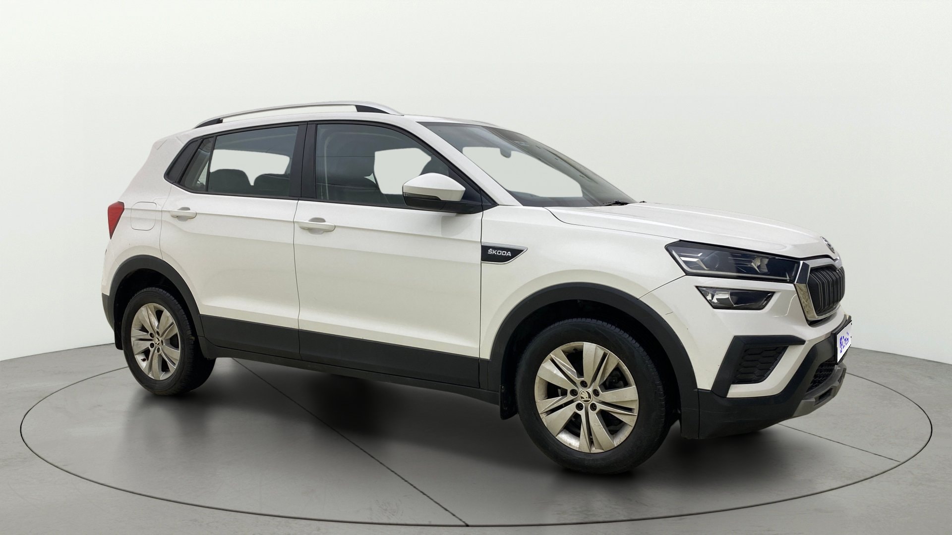 View 2023 Skoda Kushaq Ambition 1.0 TSI MT Image 13 Used 2023 Skoda Kushaq Ambition 1.0 TSI MT Image 13