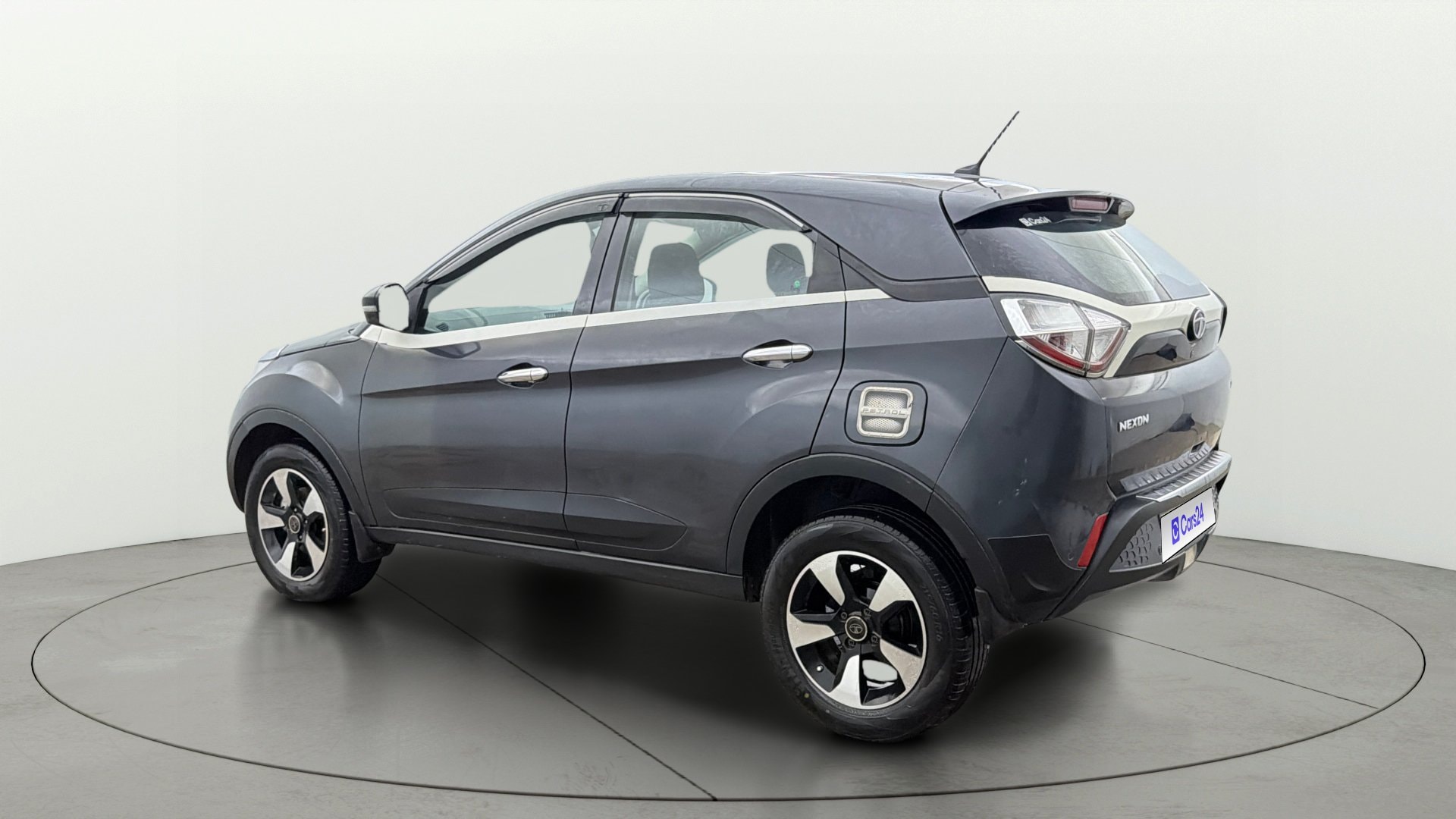 Used 2018 Tata Nexon Used 2018 Tata Nexon