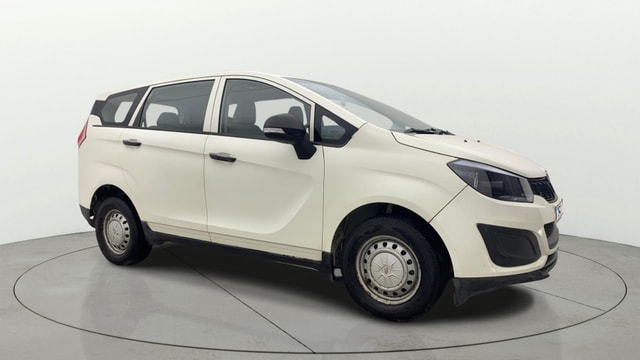 View Mahindra Marazzo Image 22 Used Mahindra Marazzo Image 22