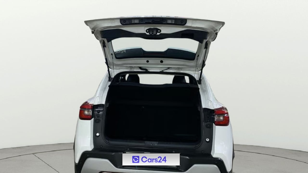 View 2021 Nissan Magnite XL Image 16 Used 2021 Nissan Magnite XL Image 16