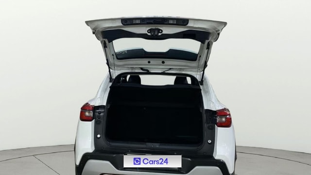 View Nissan Magnite Image 16 Used Nissan Magnite Image 16