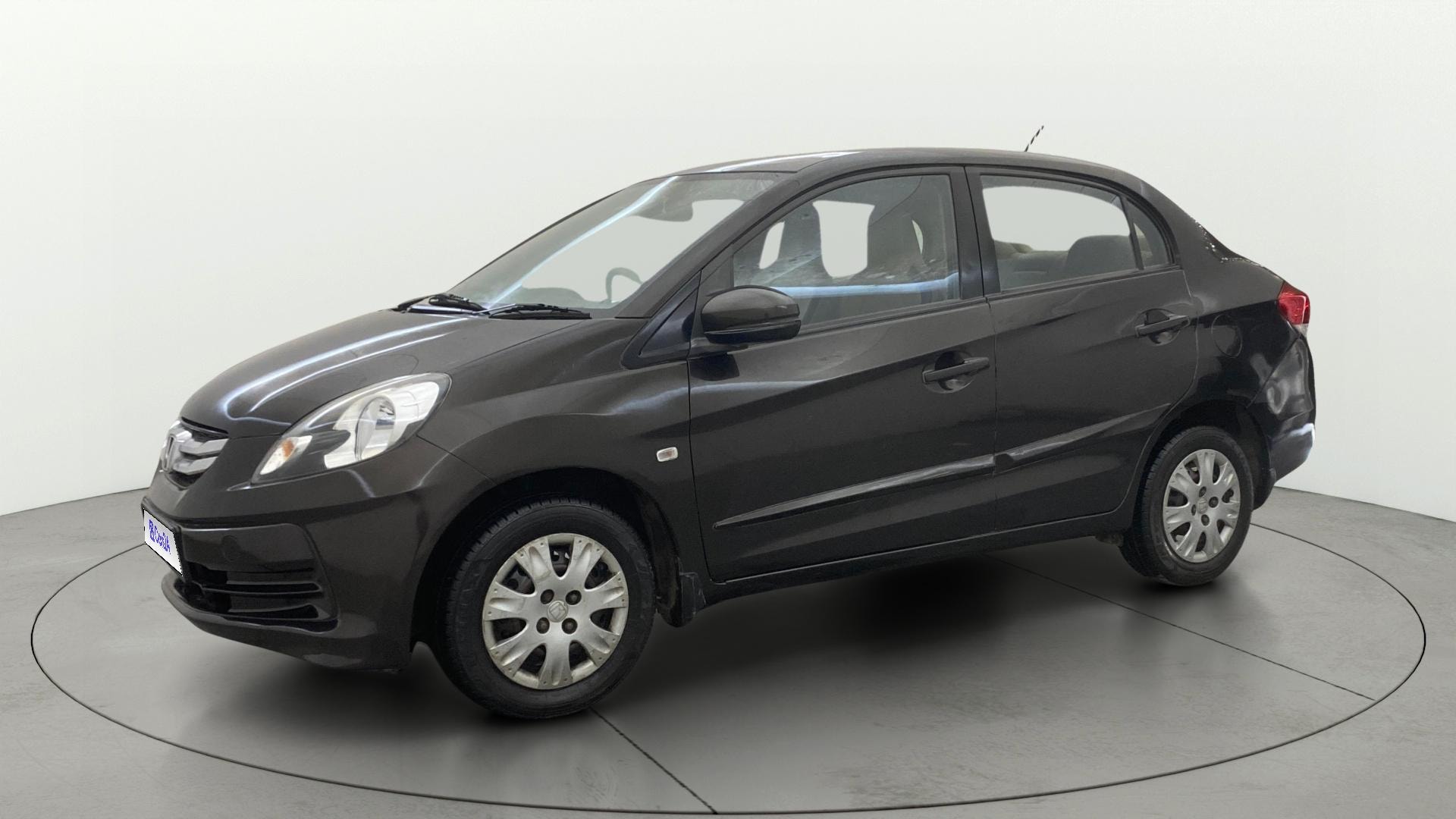 View 2015 Honda Amaze E MT Petrol BS IV Image 35 Used 2015 Honda Amaze E MT Petrol BS IV Image 35