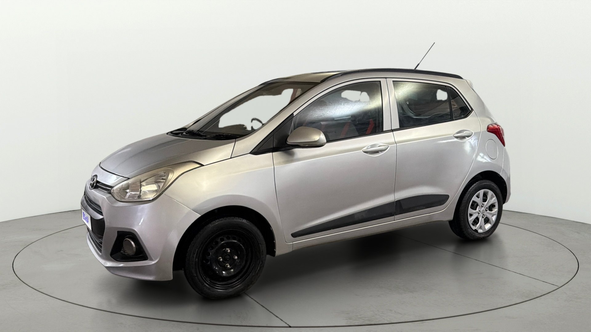View 2015 Hyundai Grand i10 Sportz 1.2 Kappa Image 34 Used 2015 Hyundai Grand i10 Sportz 1.2 Kappa Image 34