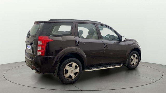 View Mahindra XUV500 Image 43 Used Mahindra XUV500 Image 43