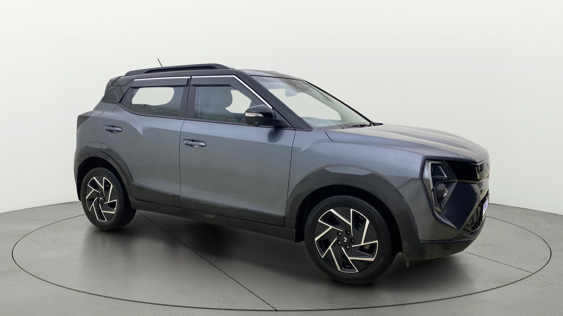 View 2024 Mahindra XUV 3XO AX7L 1.2 TGDi AT Image 14 Used 2024 Mahindra XUV 3XO AX7L 1.2 TGDi AT Image 14