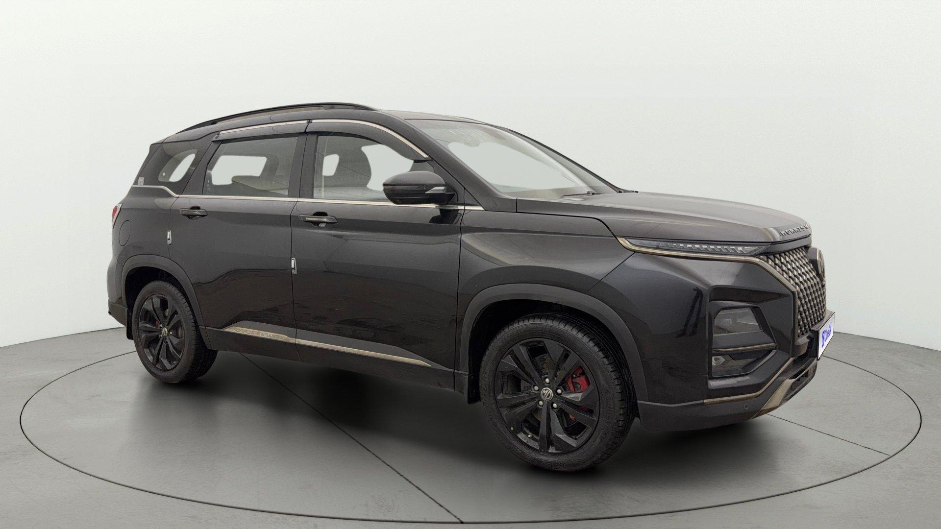 Used 2024 MG Hector Plus Used 2024 MG Hector Plus