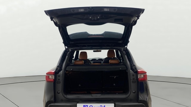 View Nissan Magnite Image 16 Used Nissan Magnite Image 16