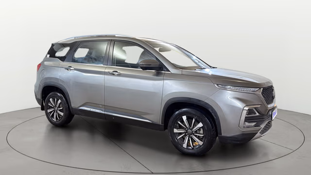 View MG Hector Image 38 Used MG Hector Image 38