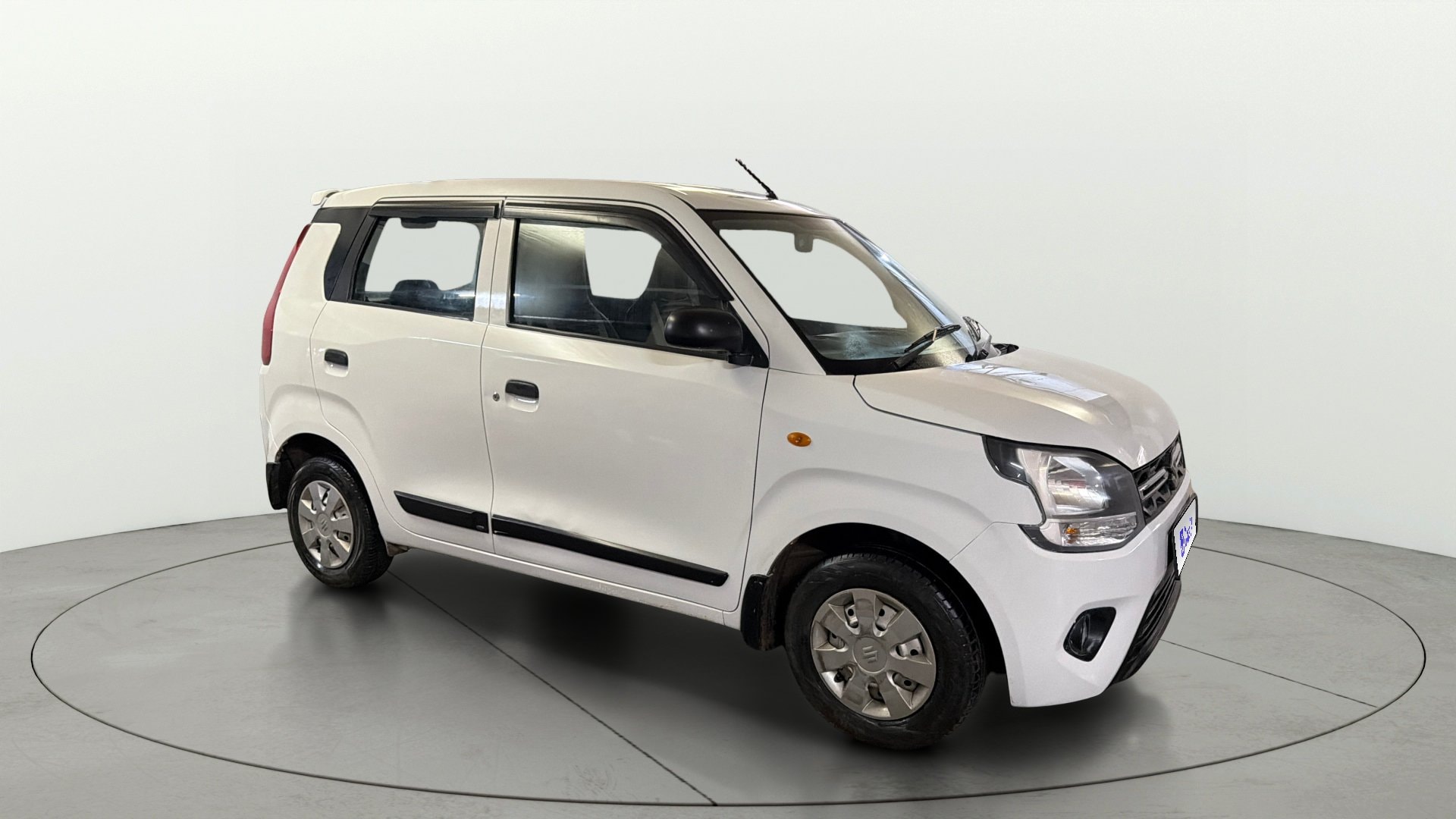 View 2022 Maruti Suzuki 1000 Base Variant Image 35 Used 2022 Maruti Suzuki 1000 Base Variant Image 35
