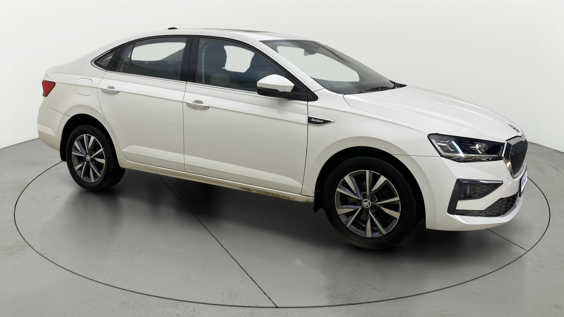 View 2022 Skoda Slavia Style 1.0 TSI AT Image 23 Used 2022 Skoda Slavia Style 1.0 TSI AT Image 23