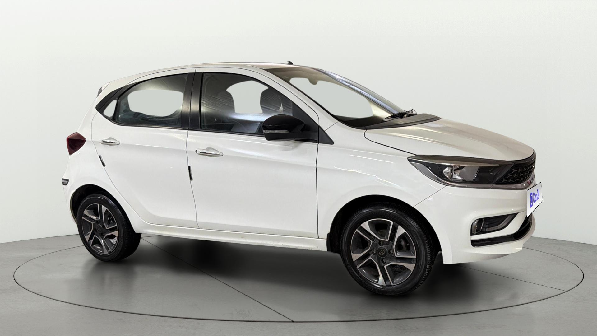 View 2023 Tata Tiago Revotorq XB Image 36 Used 2023 Tata Tiago Revotorq XB Image 36