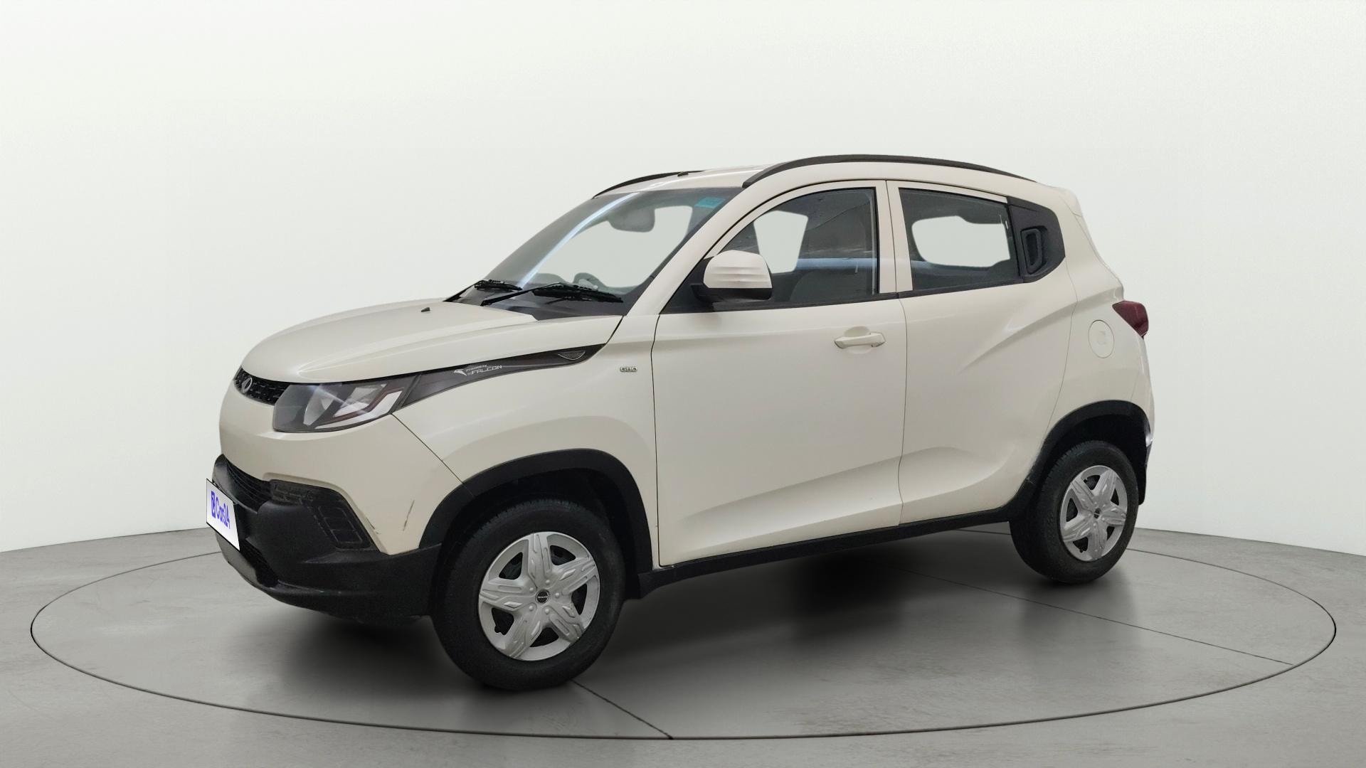 View 2016 Mahindra KUV100 K4 Plus Petrol 5 Seater BS IV Image 35 Used 2016 Mahindra KUV100 K4 Plus Petrol 5 Seater BS IV Image 35