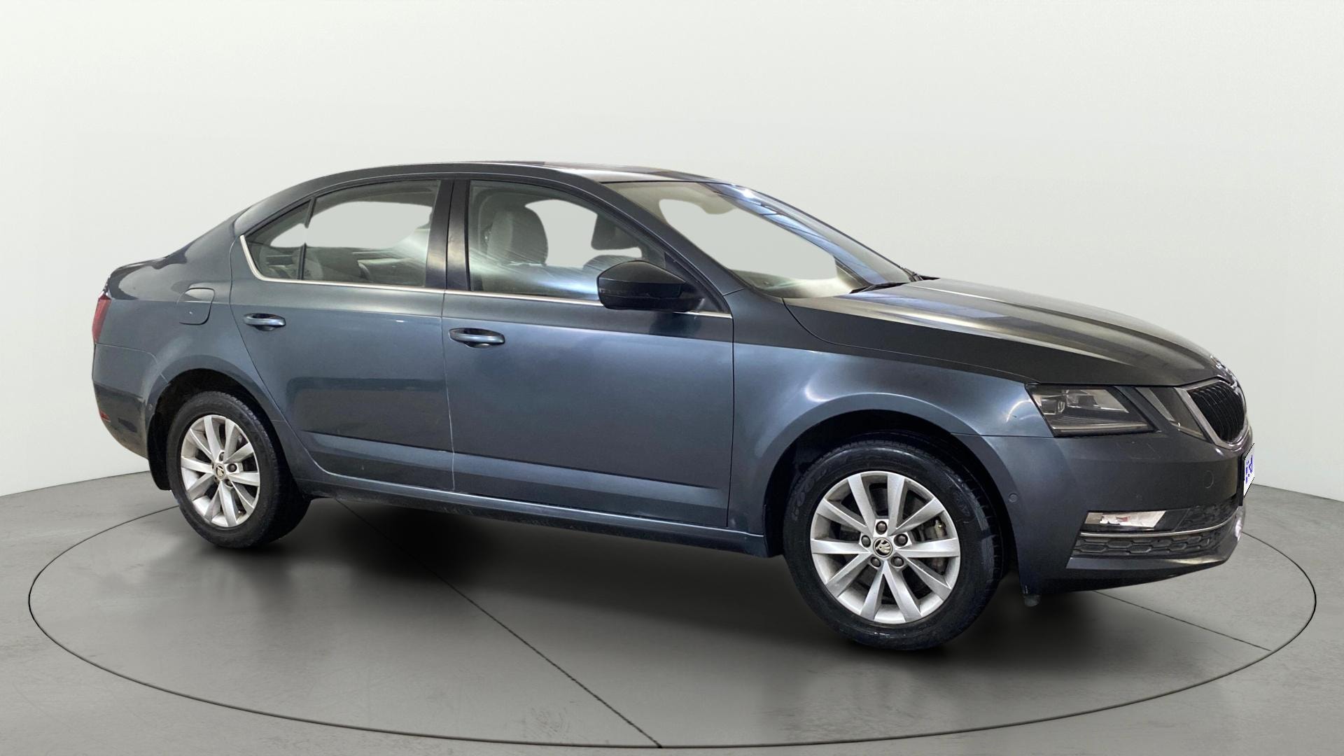 View 2018 Skoda Octavia 1.8 Style Plus TSI AT Image 22 Used 2018 Skoda Octavia 1.8 Style Plus TSI AT Image 22