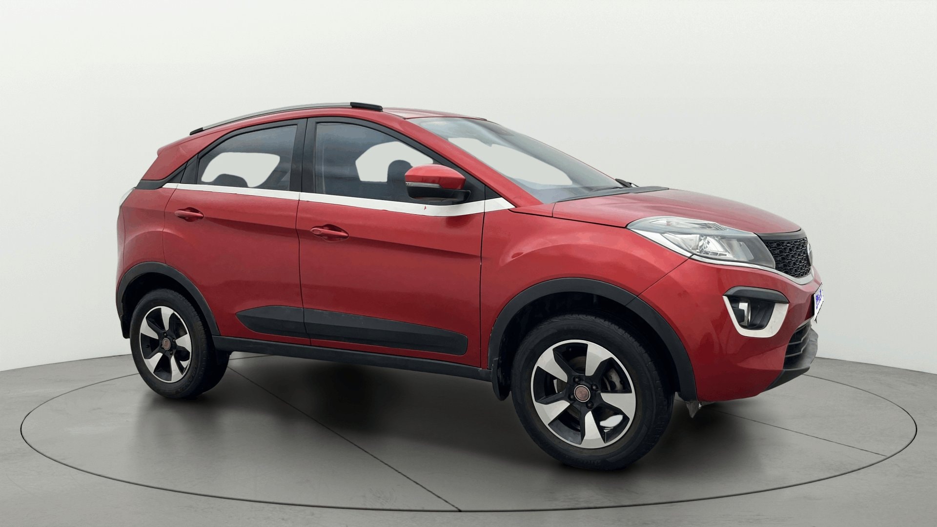View 2018 Tata Nexon Revotron XE Image 37 Used 2018 Tata Nexon Revotron XE Image 37