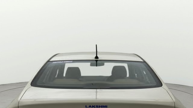 View Hyundai Fluidic Verna Image 4 Used Hyundai Fluidic Verna Image 4