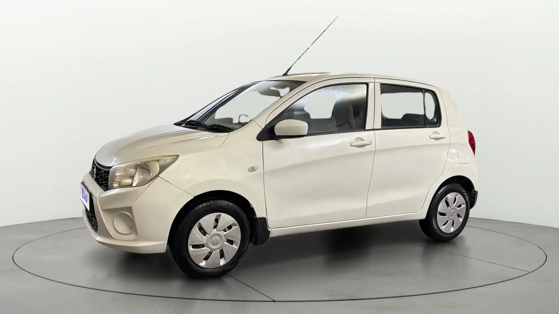 View 2019 Maruti Suzuki 1000 Base Variant Image 34 Used 2019 Maruti Suzuki 1000 Base Variant Image 34