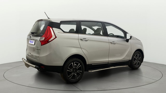 View Mahindra Marazzo Image 45 Used Mahindra Marazzo Image 45