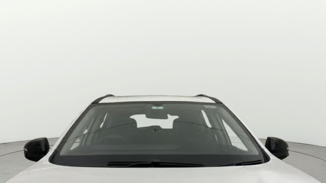 View Mahindra XUV700 Image 31 Used Mahindra XUV700 Image 31
