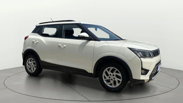 View Mahindra XUV300 Image 14 Used Mahindra XUV300 Image 14