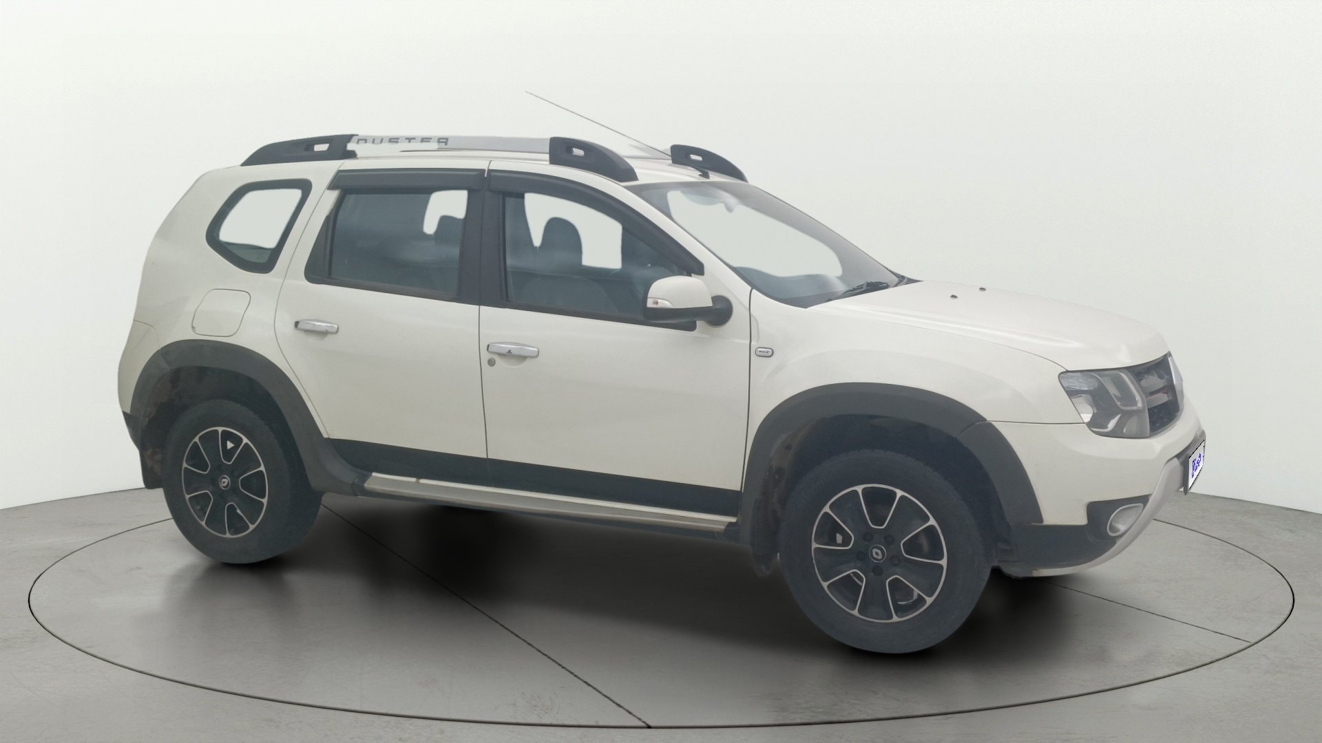 View 2016 Renault Duster Diesel 110PS RXZ AMT Image 36 Used 2016 Renault Duster Diesel 110PS RXZ AMT Image 36