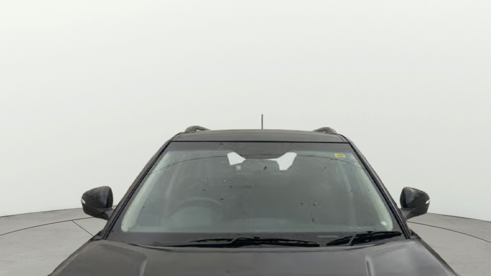 View 2020 Mahindra XUV300 W4 Petrol BS IV Image 37 Used 2020 Mahindra XUV300 W4 Petrol BS IV Image 37