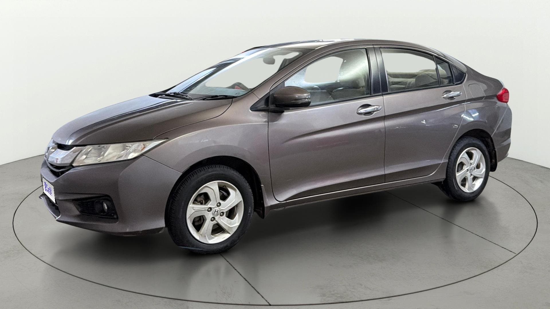 View 2017 Honda City ZX MT Diesel Anniversary Edition Image 38 Used 2017 Honda City ZX MT Diesel Anniversary Edition Image 38