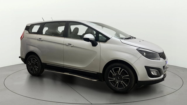 View Mahindra Marazzo Image 23 Used Mahindra Marazzo Image 23