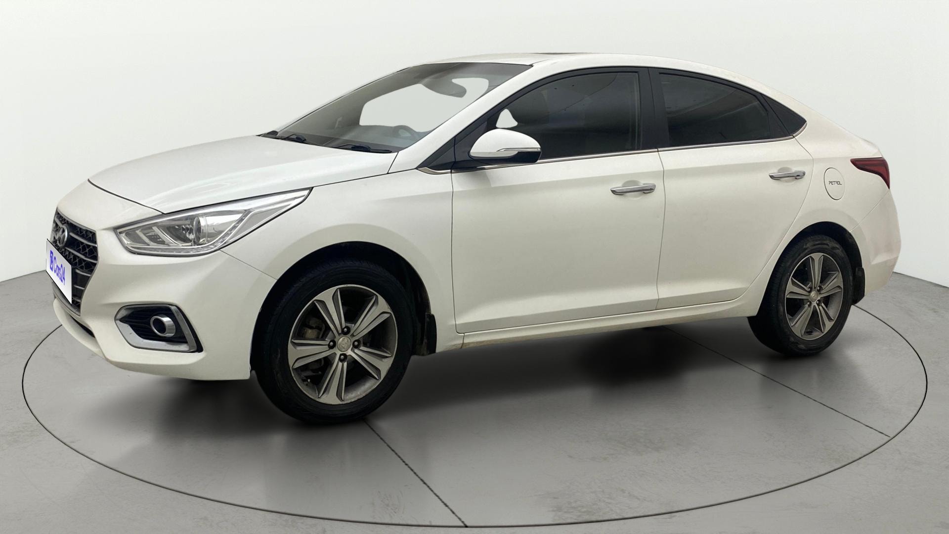 View 2019 Hyundai Verna 1.6 VTVT SX (O) AT Image 37 Used 2019 Hyundai Verna 1.6 VTVT SX (O) AT Image 37