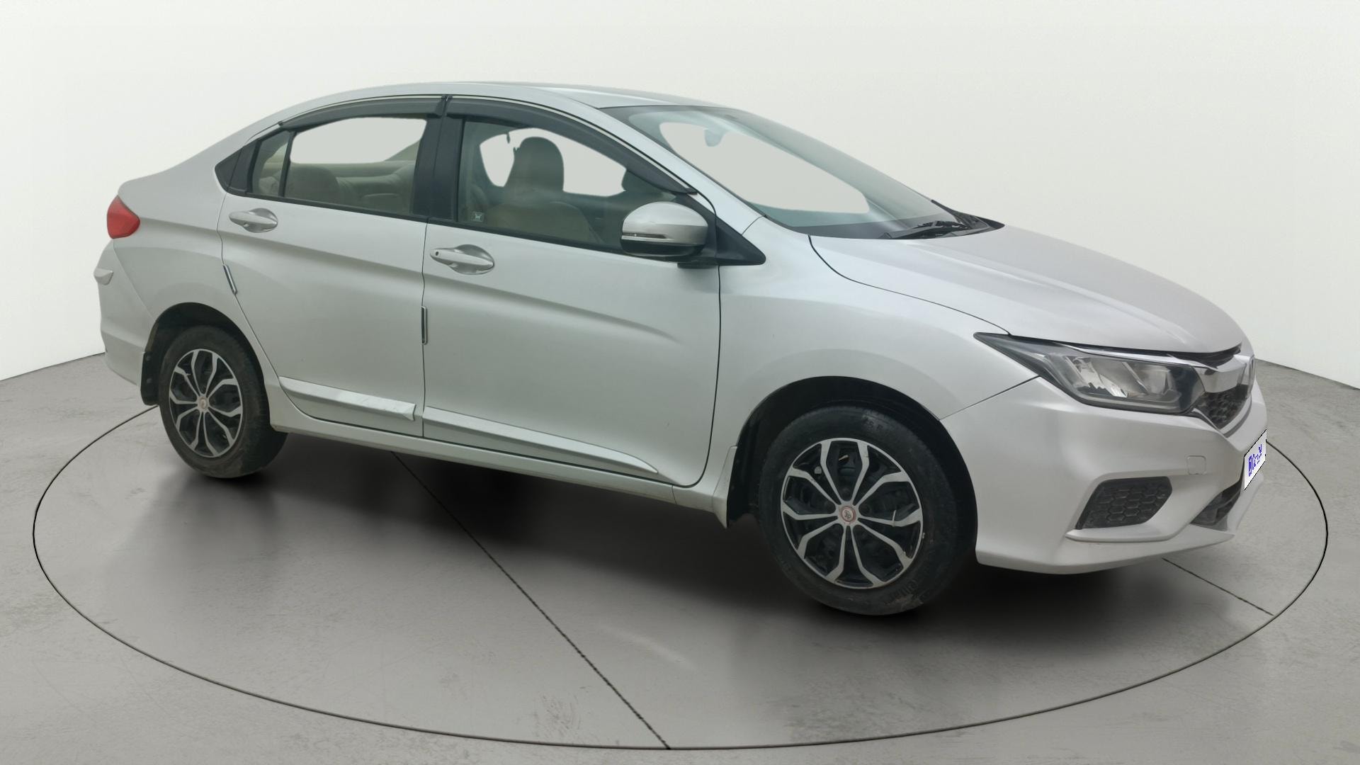 View 2017 Honda City ZX MT Diesel Anniversary Edition Image 22 Used 2017 Honda City ZX MT Diesel Anniversary Edition Image 22