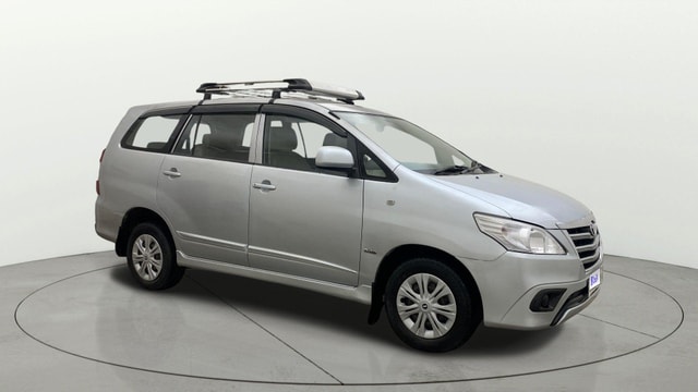 View Toyota Innova Image 36 Used Toyota Innova Image 36
