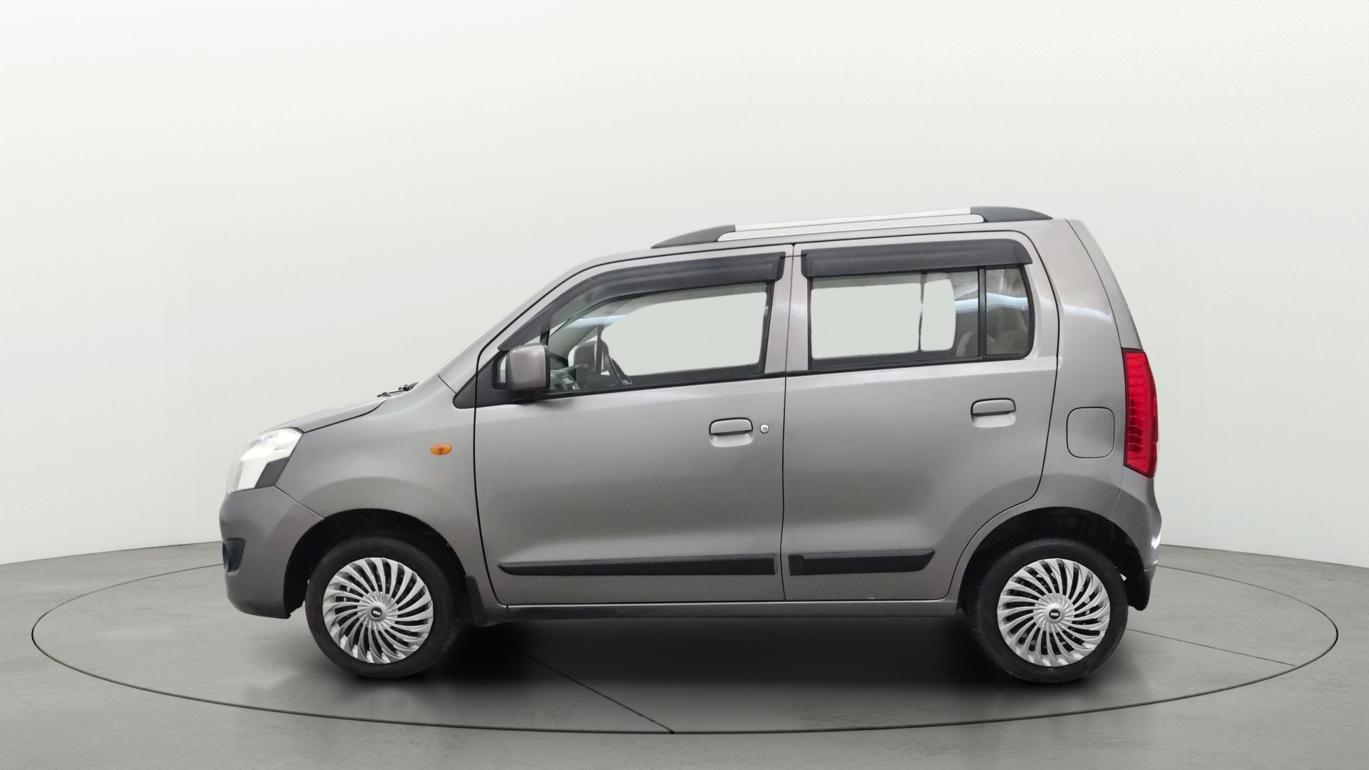 Used 2016 Maruti Suzuki 1000 Used 2016 Maruti Suzuki 1000
