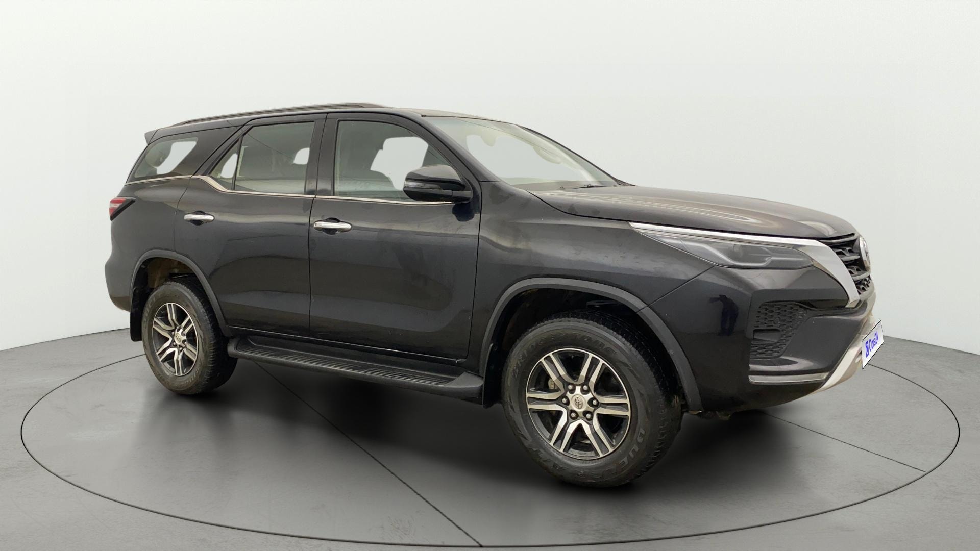 View 2021 Toyota Fortuner 2.8 4X2 MT Image 39 Used 2021 Toyota Fortuner 2.8 4X2 MT Image 39