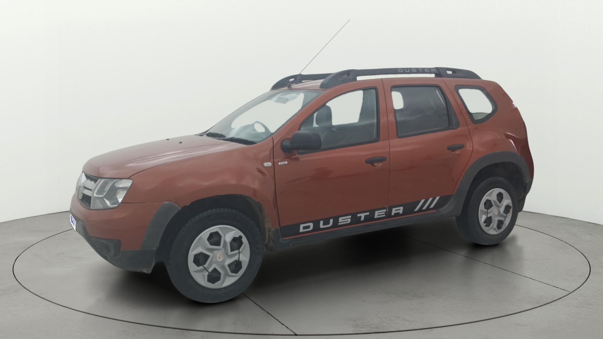 View 2018 Renault Duster Petrol RXE BS IV Image 35 Used 2018 Renault Duster Petrol RXE BS IV Image 35