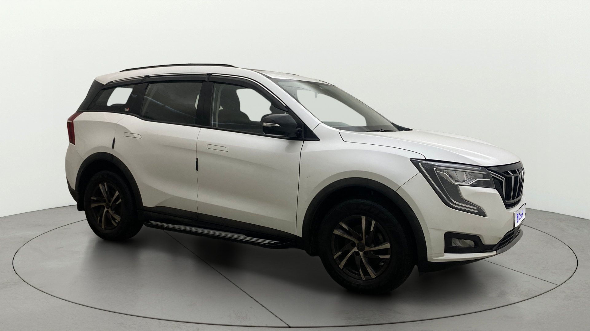 Used 2023 Mahindra XUV700 Used 2023 Mahindra XUV700