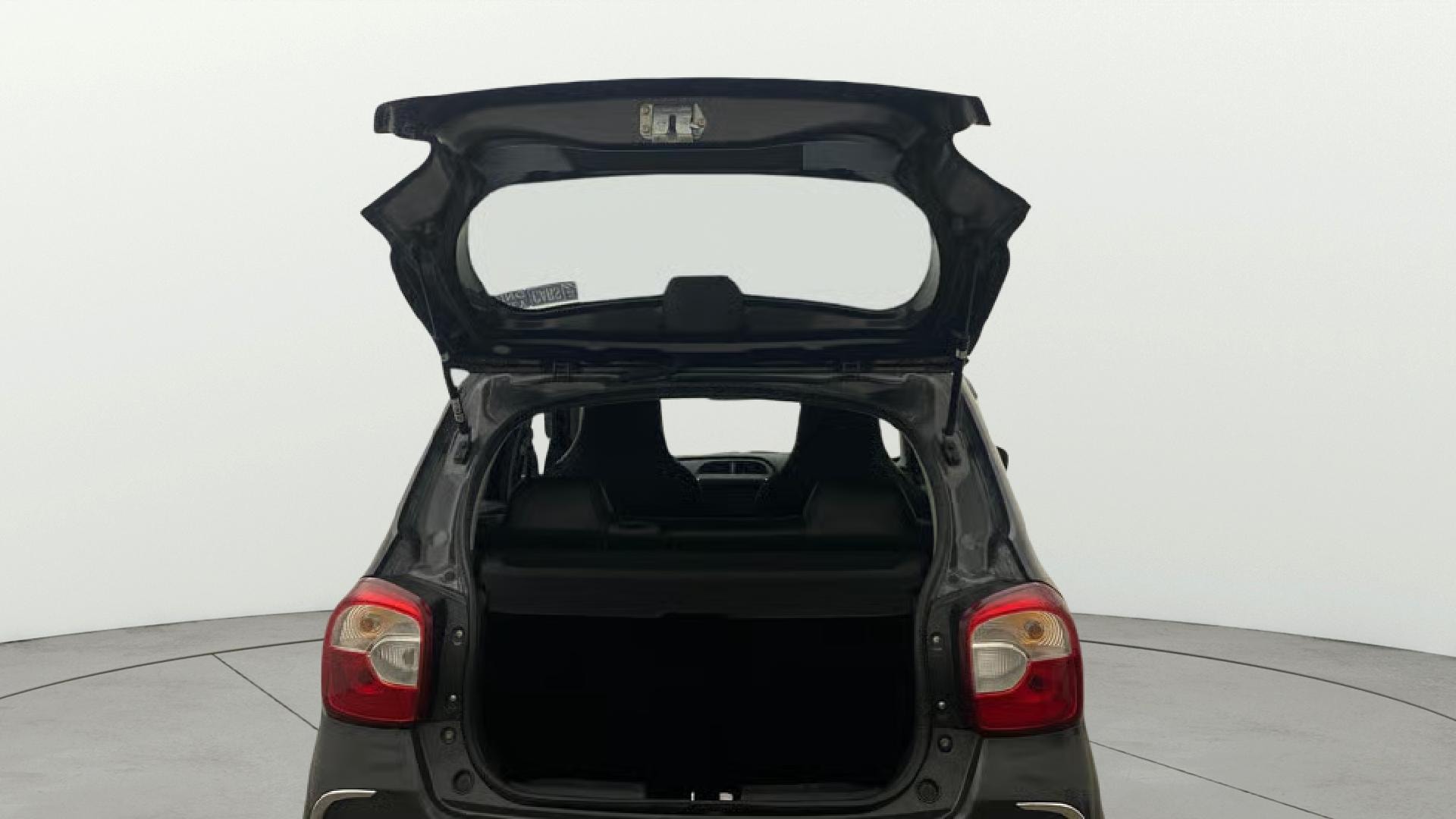 View 2025 Maruti Suzuki Alto K10 LX Image 17 Used 2025 Maruti Suzuki Alto K10 LX Image 17
