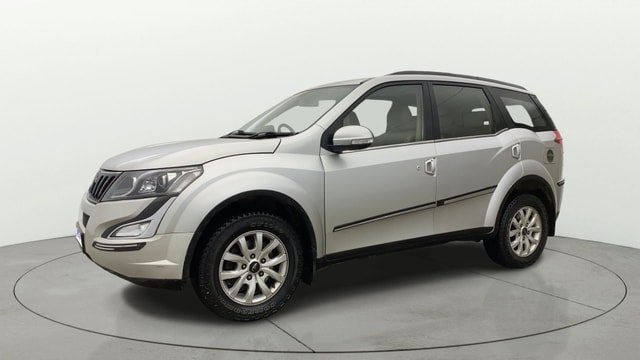 View Mahindra XUV500 Image 23 Used Mahindra XUV500 Image 23