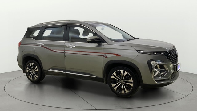 View MG Hector Plus Image 15 Used MG Hector Plus Image 15