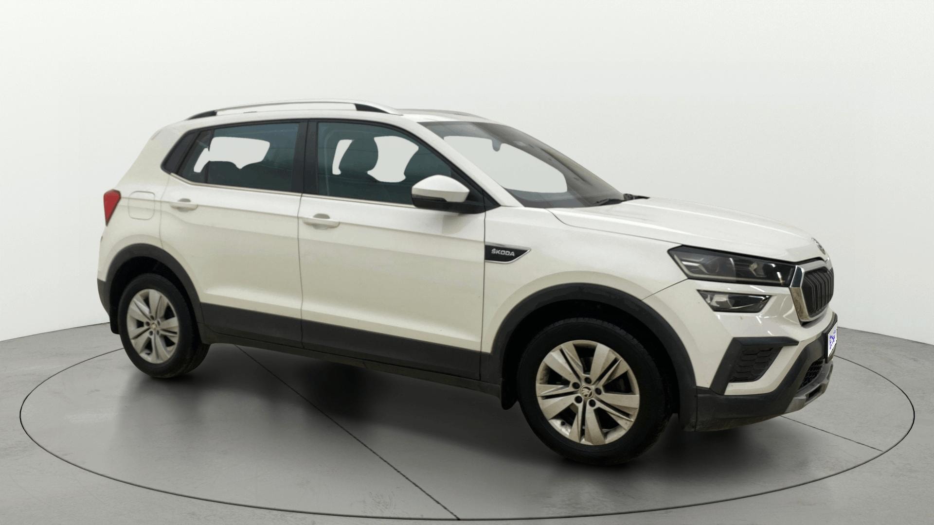 View 2022 Skoda Kushaq Ambition 1.0 TSI MT Image 23 Used 2022 Skoda Kushaq Ambition 1.0 TSI MT Image 23