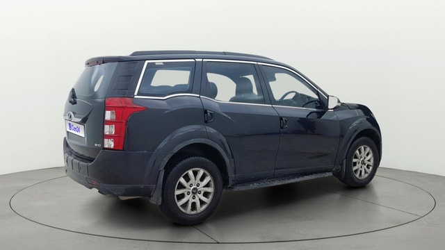 View Mahindra XUV500 Image 48 Used Mahindra XUV500 Image 48