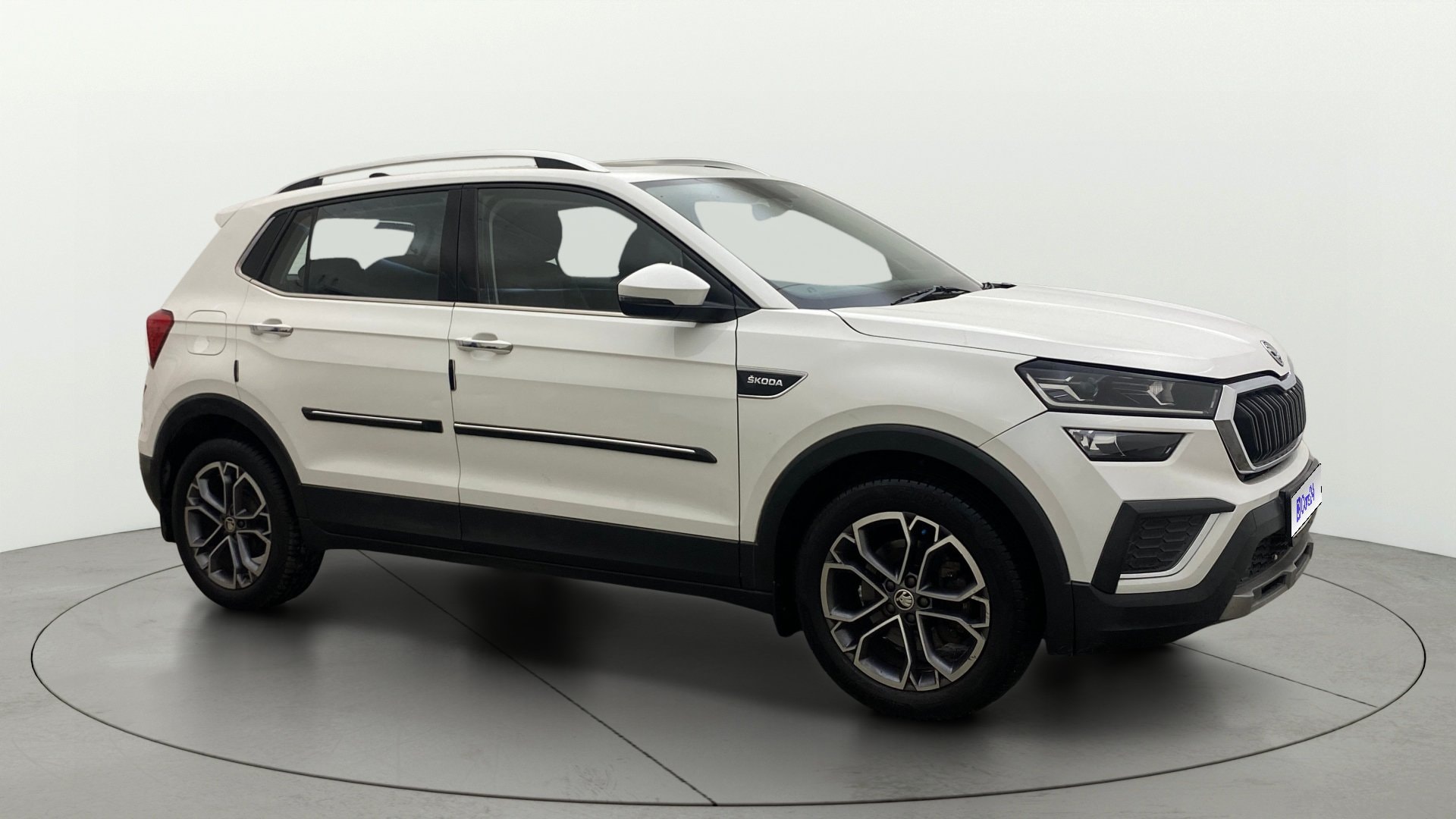 View 2023 Skoda Kushaq Style 1.5 TSI MT Image 38 Used 2023 Skoda Kushaq Style 1.5 TSI MT Image 38