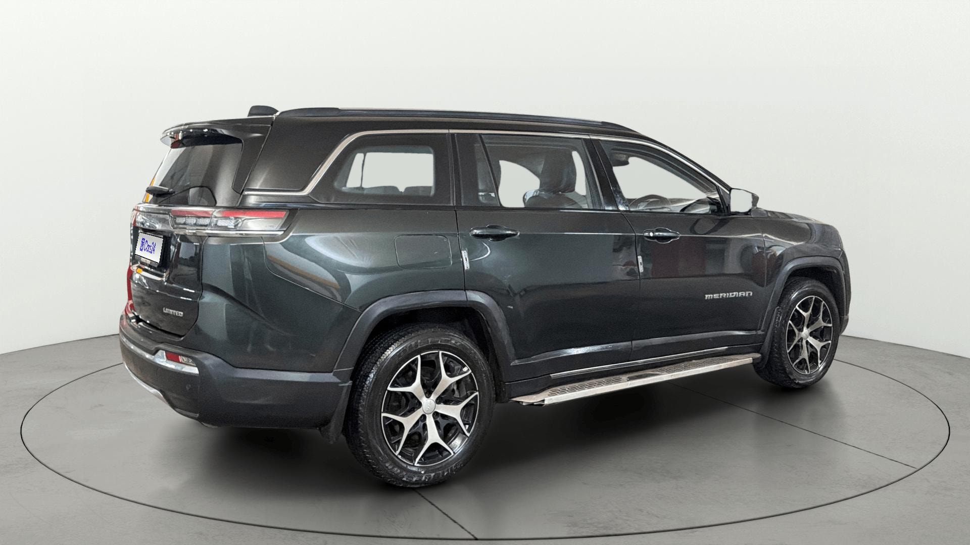 Used 2023 Jeep Meridian Used 2023 Jeep Meridian