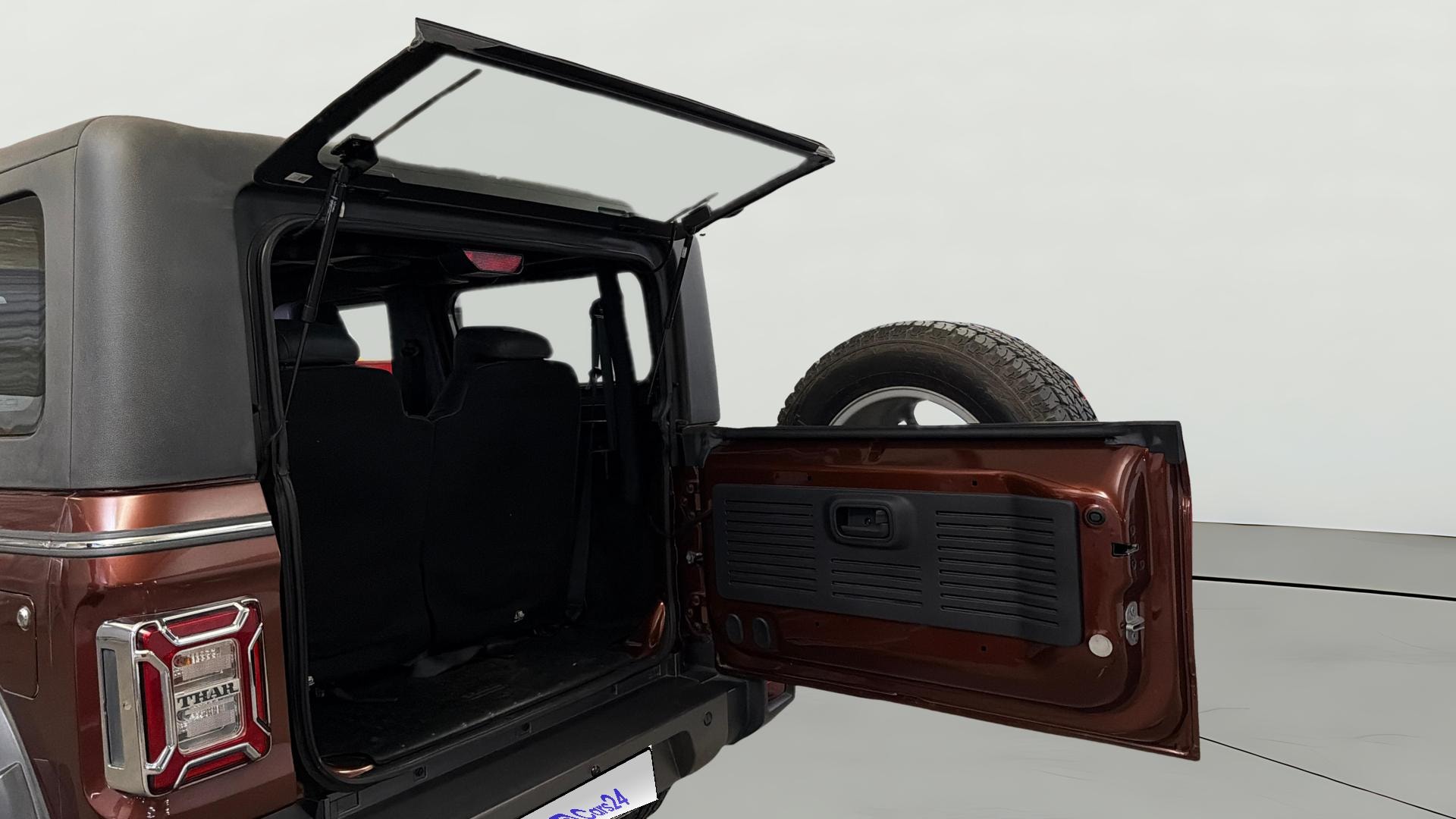 View 2022 Mahindra Thar AX Standard Manual Soft Top 6 Seater Image 16 Used 2022 Mahindra Thar AX Standard Manual Soft Top 6 Seater Image 16