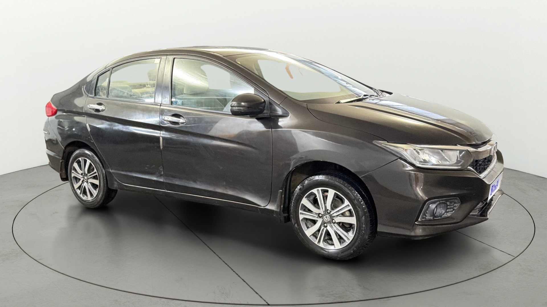 View 2017 Honda City ZX MT Diesel Anniversary Edition Image 22 Used 2017 Honda City ZX MT Diesel Anniversary Edition Image 22