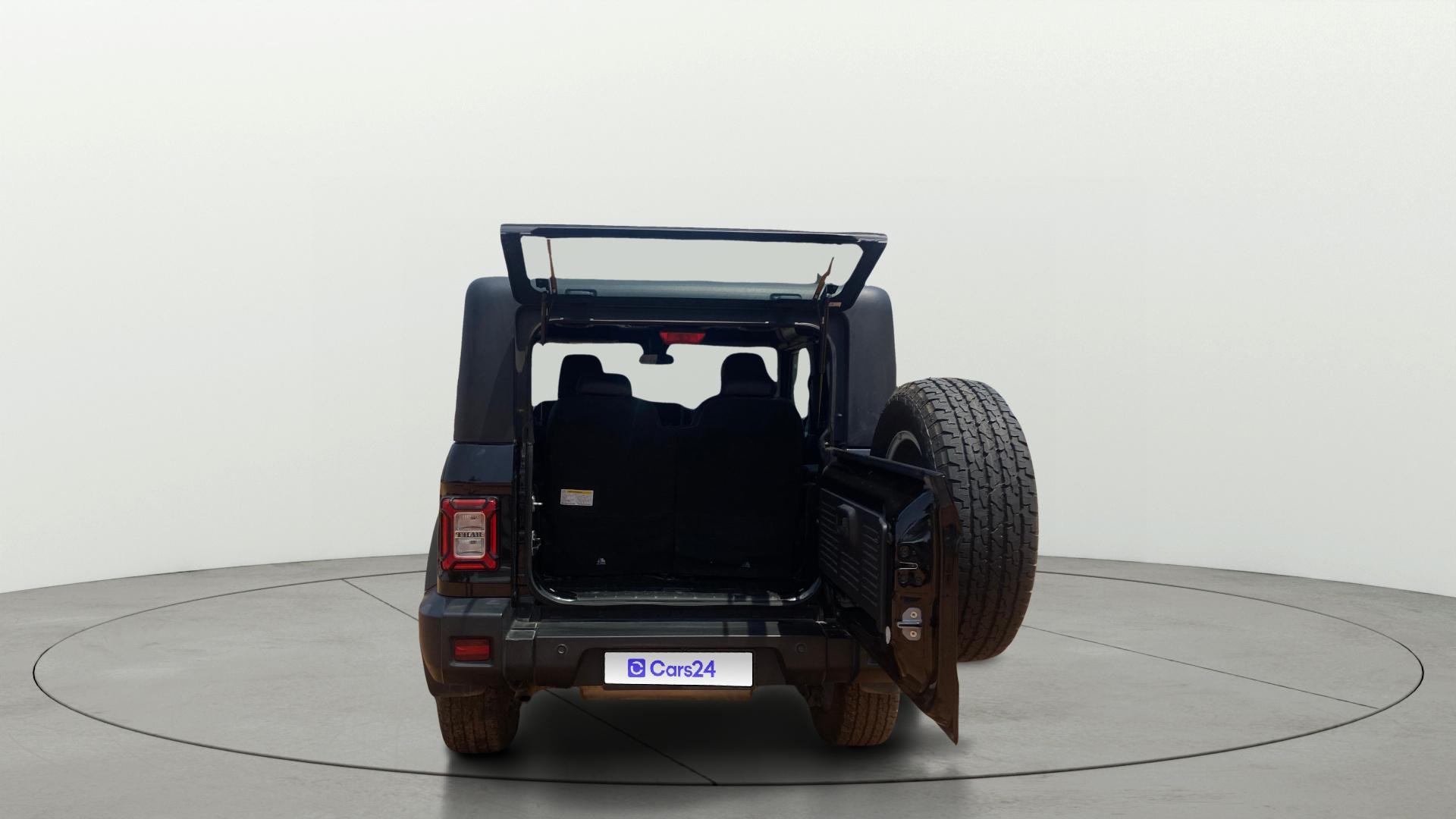 Used 2024 Mahindra Thar Used 2024 Mahindra Thar
