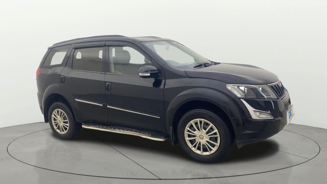 View Mahindra XUV500 Image 36 Used Mahindra XUV500 Image 36